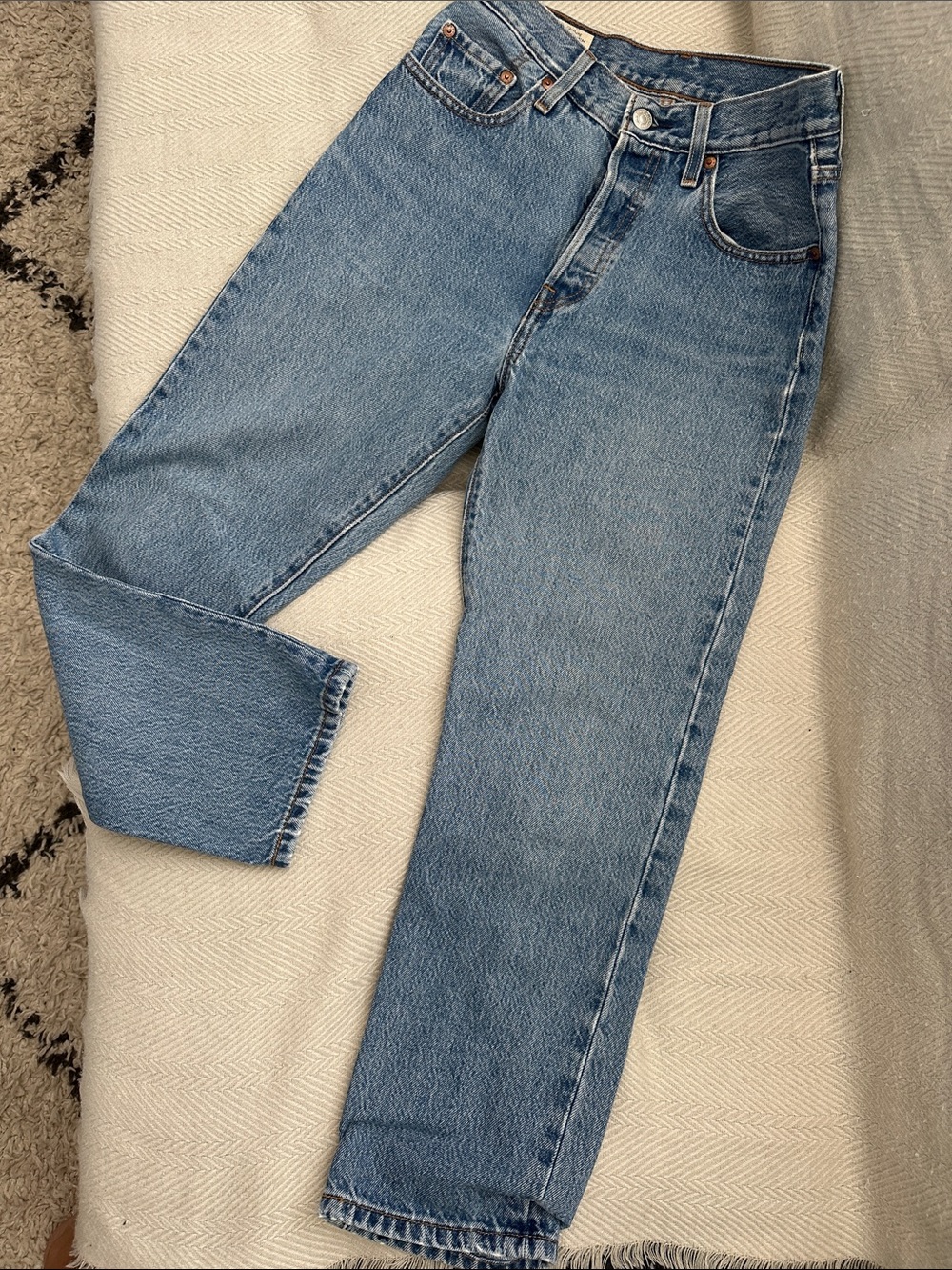 LEVI’S 501 WMN Classic High-Rise Blue Retro Jeans
